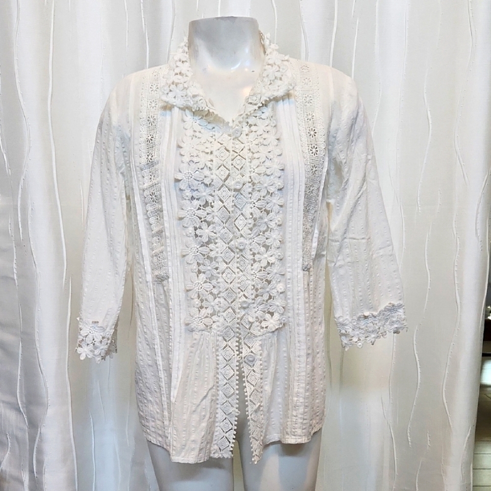 White Floral Button Top